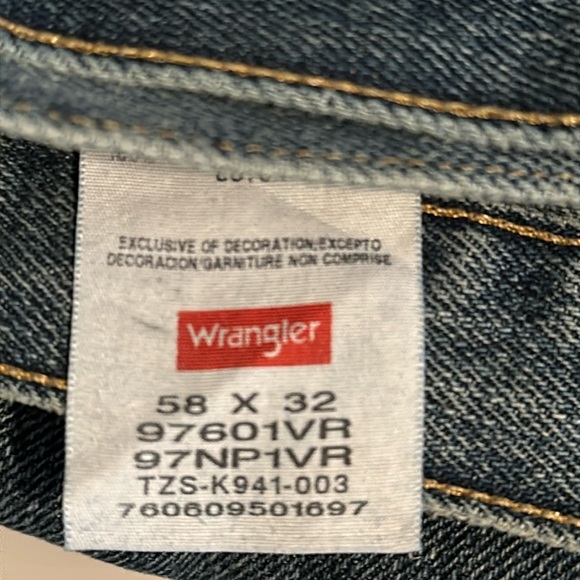 NWT Wrangler Relaxed Fit Jean 58x32 - Picture 6 of 8